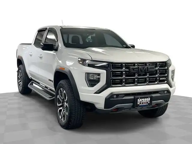 2024 GMC Canyon 4WD AT4 Crew Cab Short Box's photo
