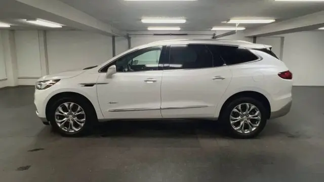 2019 Buick Enclave Avenir AWD photo 5