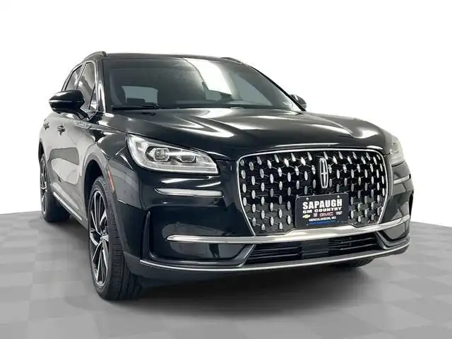 2025 Lincoln Corsair Reserve AWD's photo
