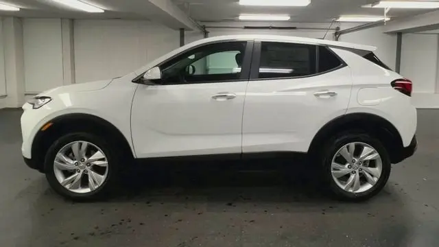 2026 Buick Encore GX Preferred AWD photo 5
