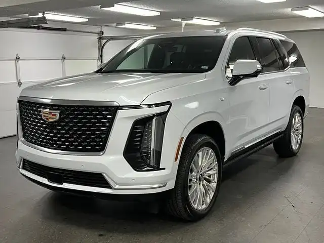 2026 Cadillac Escalade Luxury 4WD's photo