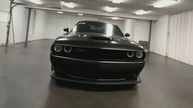 2023 Dodge Challenger R/T Scat Pack photo 3