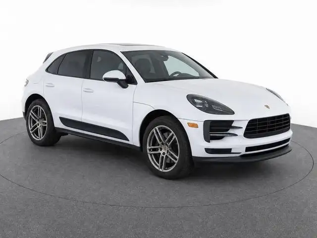 2020 Porsche Macan Base's photo