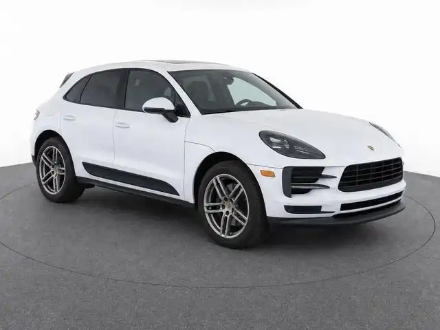 2020 Porsche Macan Base's photo