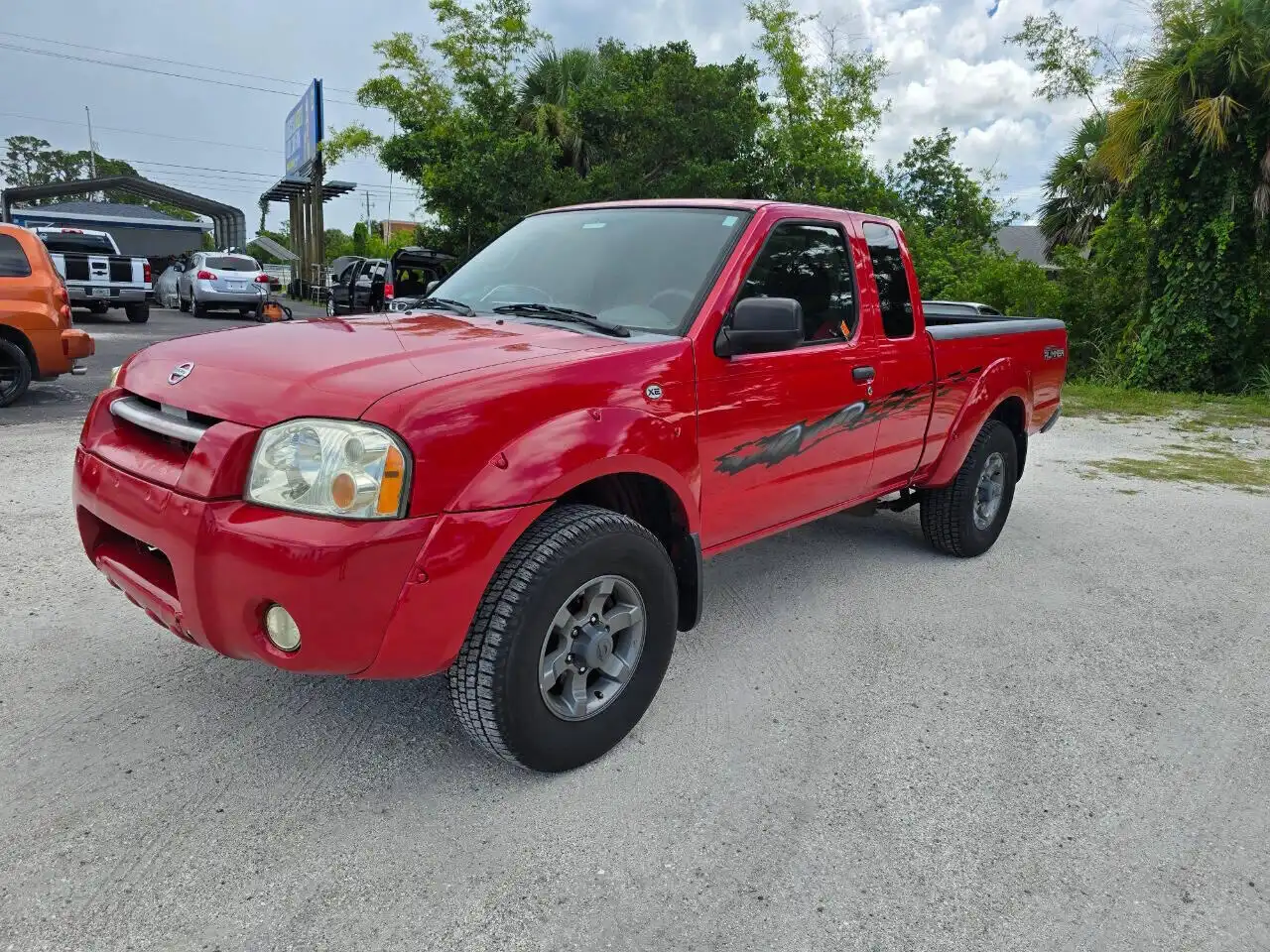 2004 Nissan Frontier XE King Cab V6 Desert Runner Auto's photo