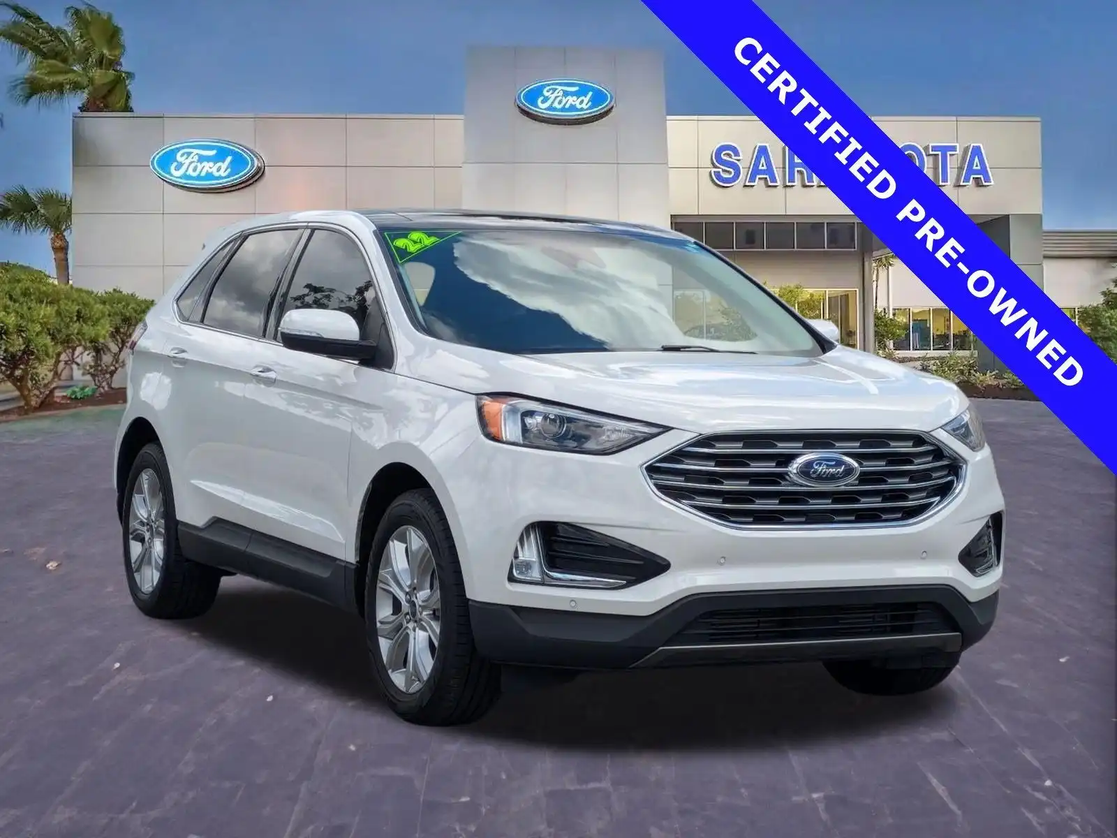2022 Ford Edge Titanium AWD's photo