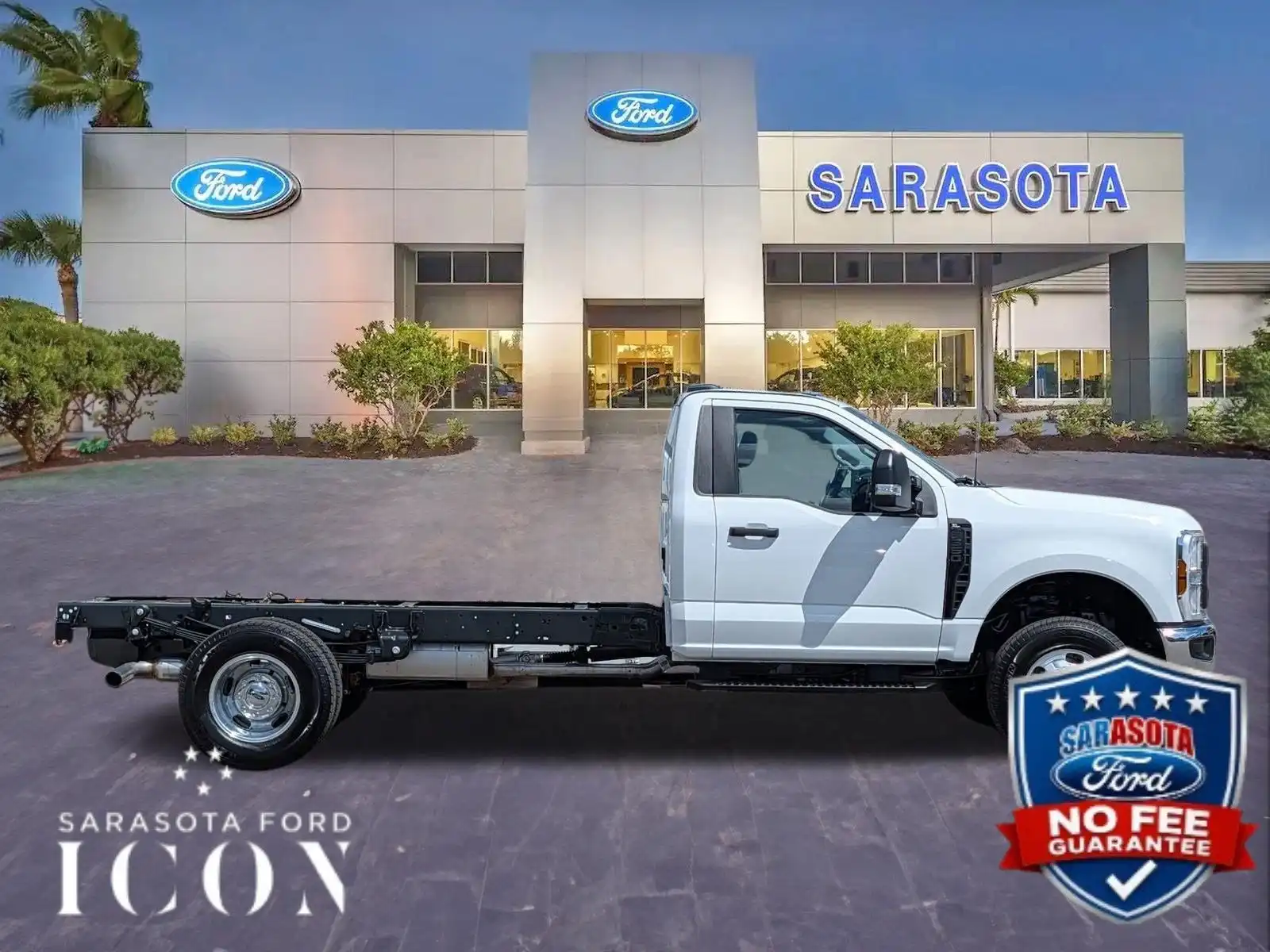 2027 Ford F-350 XL 4WD Regular Cab DRW 169 in's photo