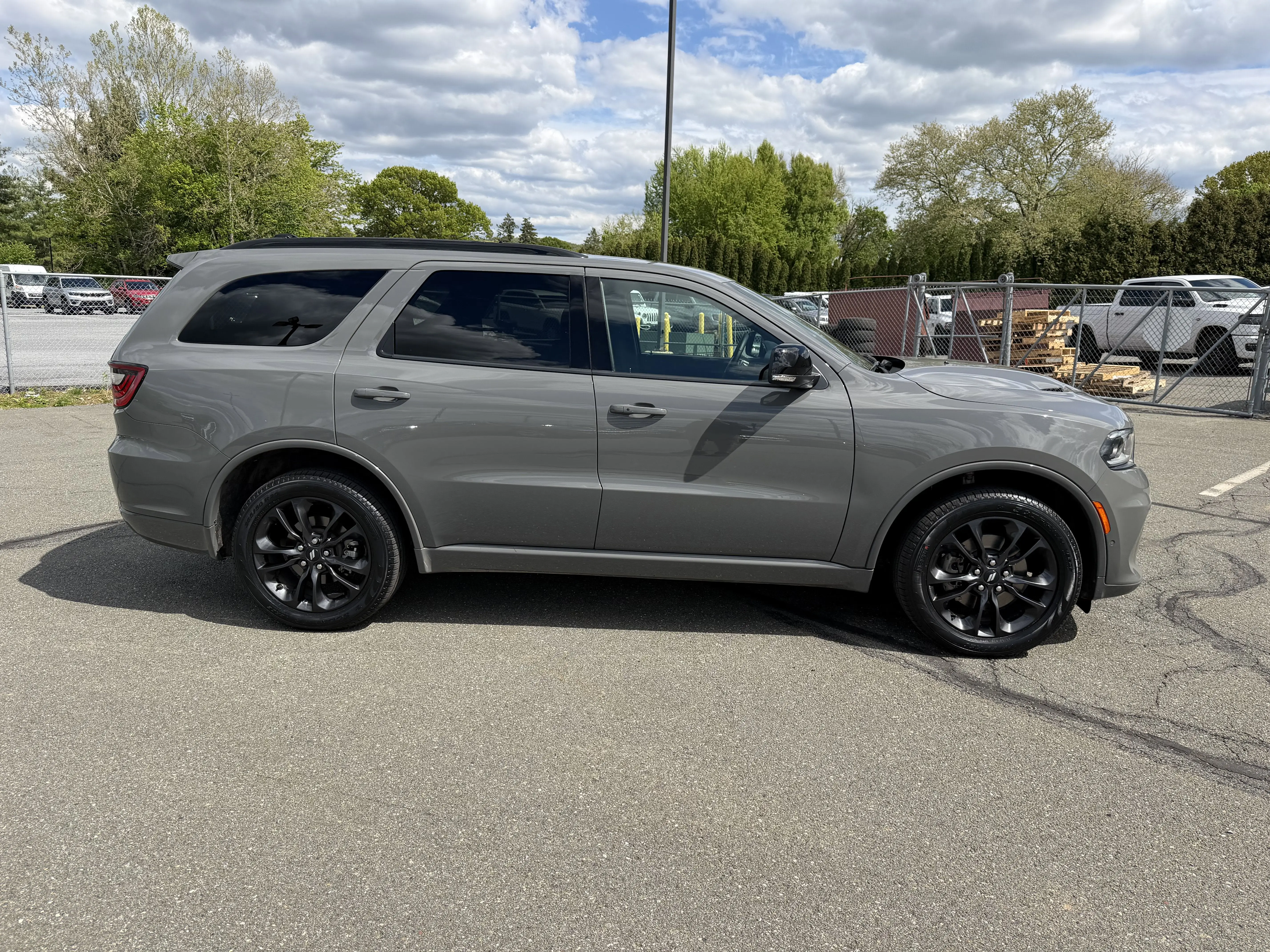 2025 Dodge Durango GT Plus AWD photo 3