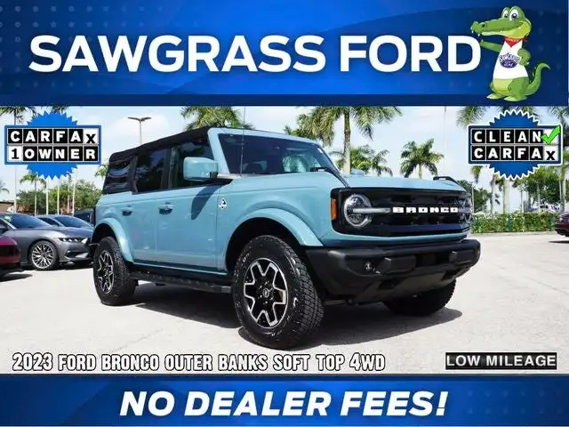 2023 Ford Bronco Outer Banks 4x4's photo