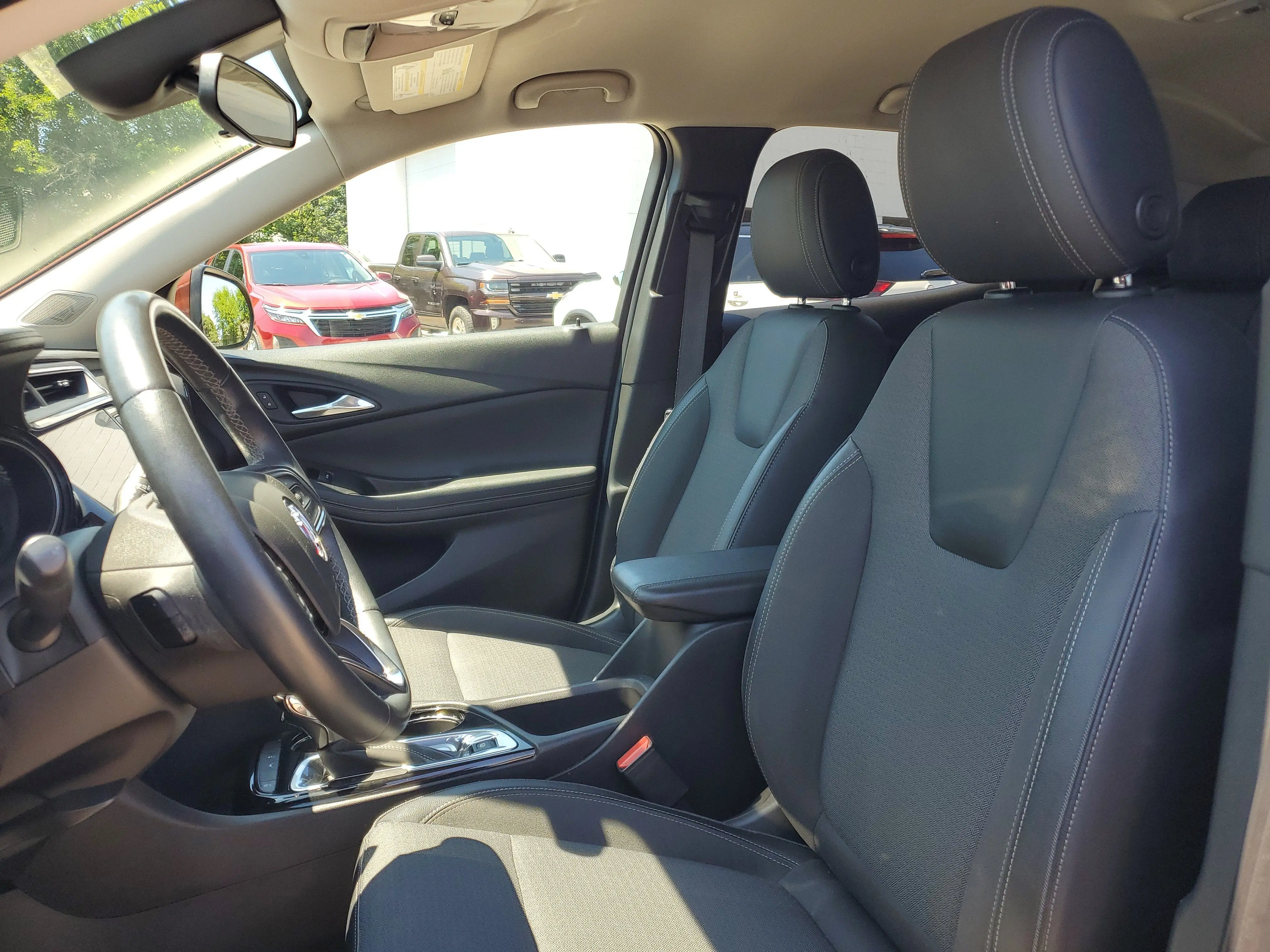 2021 Buick Encore GX Preferred photo 5
