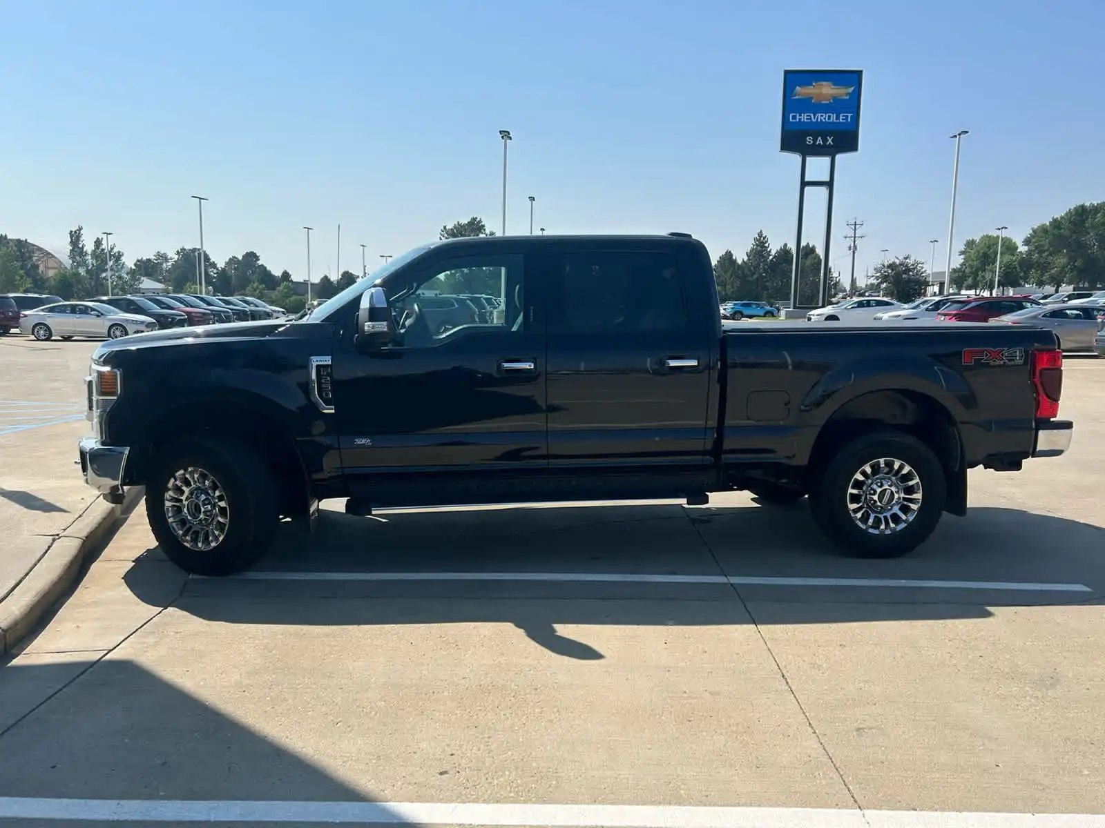 2022 Ford F-250 Lariat 4WD Crew Cab 6-3/4' Box's photo