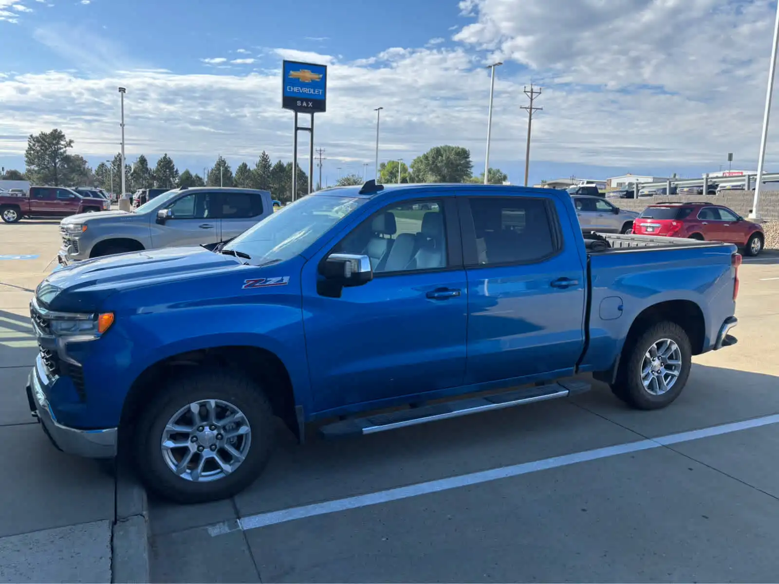 2022 Chevrolet Silverado 1500 LT 4WD Crew Cab Short Box's photo