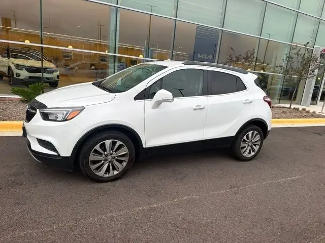 2017 Buick Encore Preferred photo 3