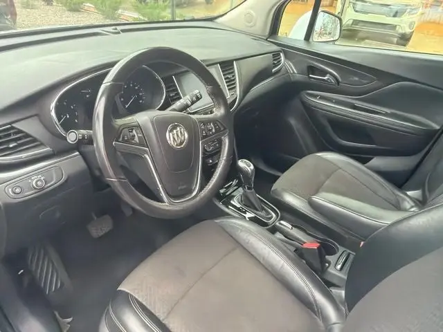 2017 Buick Encore Preferred photo 4