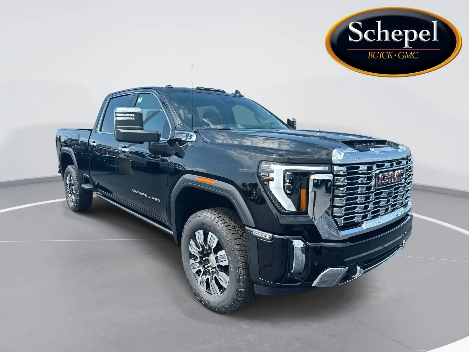 2026 GMC Sierra 4WD Crew Cab Standard Box Denali's photo