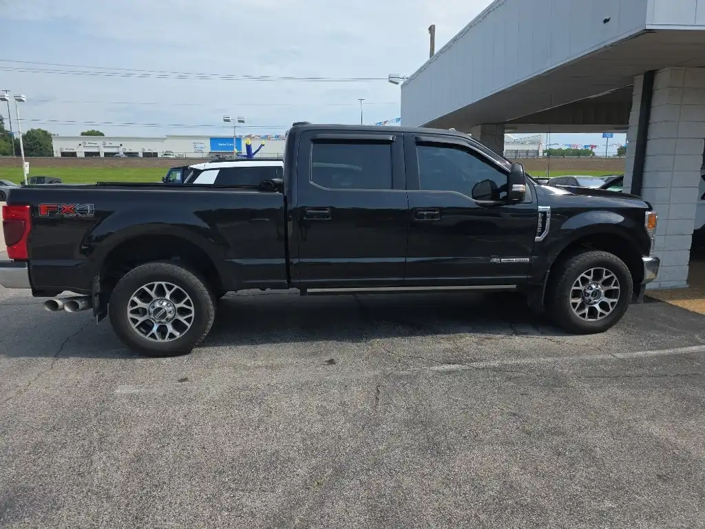 2020 Ford F-250 Lariat 4x4 Crew Cab 6-3/4' Box's photo