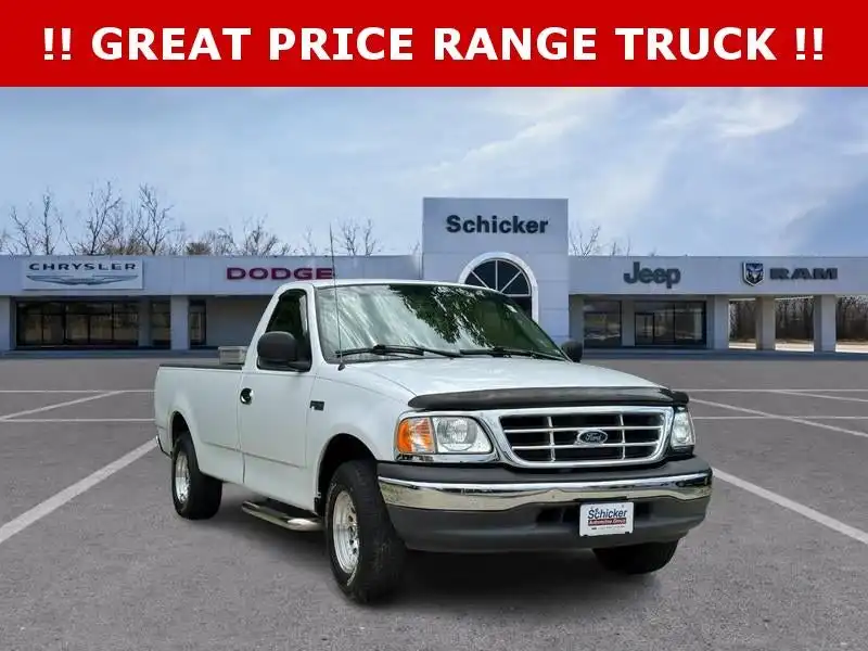 1999 Ford F-150 XLT REGULAR CAB SWB STYLESIDE's photo