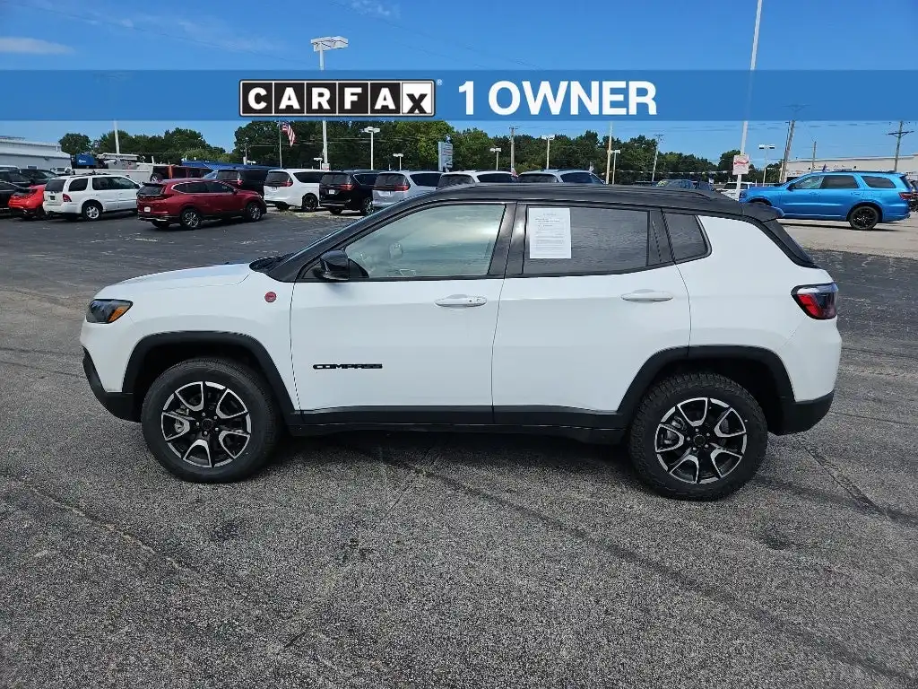 2025 Jeep Compass Trailhawk 4WD's photo