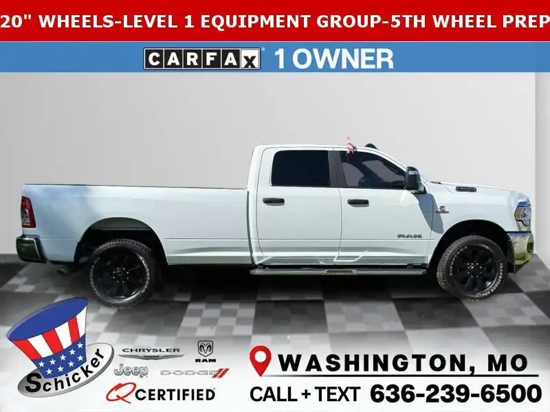 2024 RAM 3500 Big Horn 4X4 Crew Cab LWB's photo
