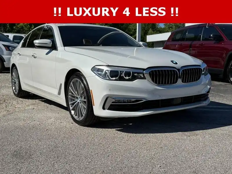 2018 BMW 5 Series 530i xDrive Sedan's photo