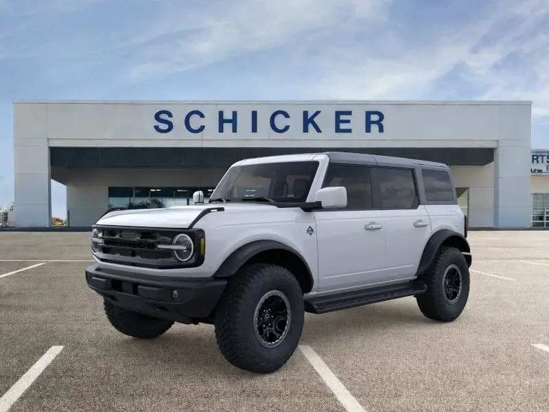 2025 Ford Bronco Outer Banks 4x4 photo 1