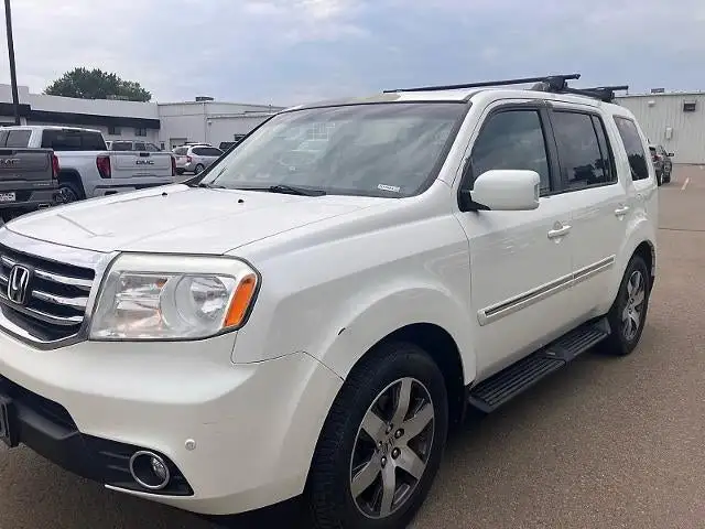 2012 Honda Pilot Touring 4WD w/ NAVI and RES's photo