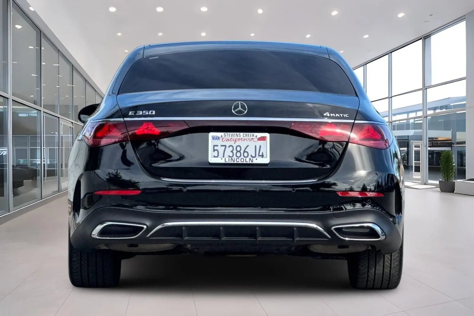 2025 Mercedes-Benz E-Class E350 4MATIC photo 5