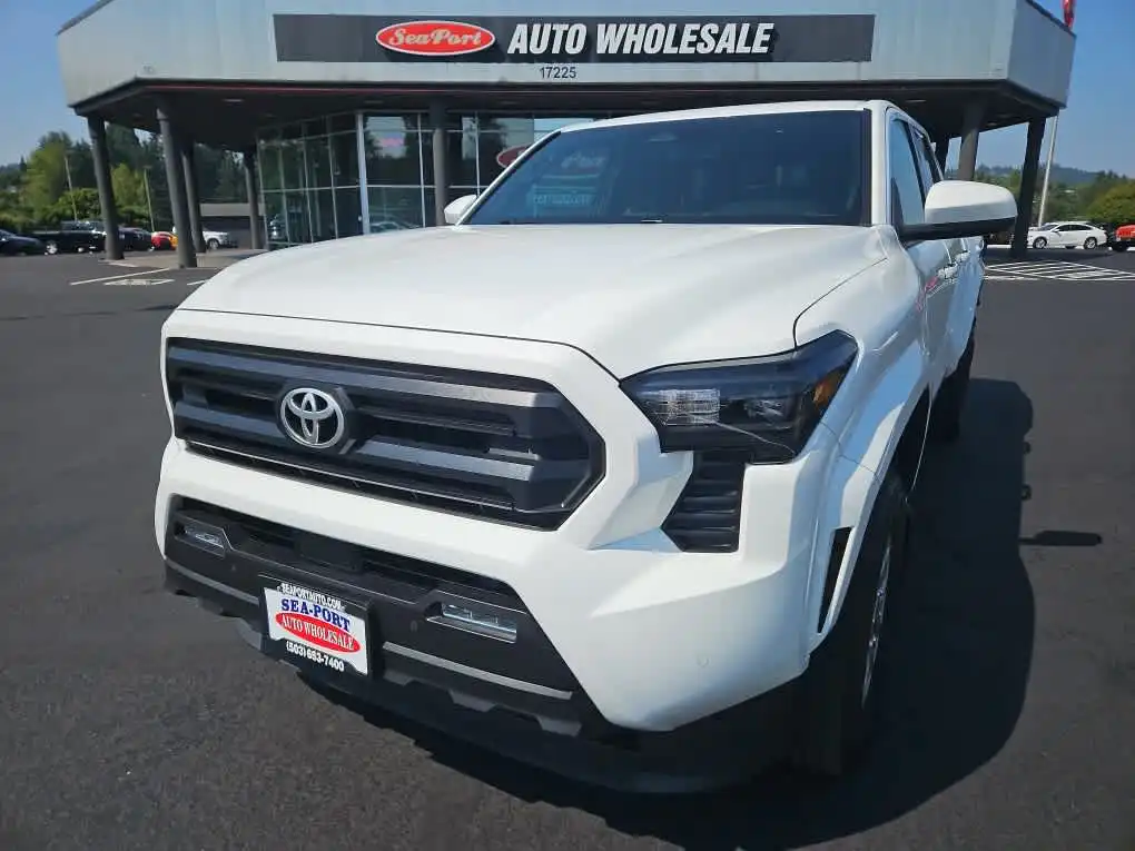 2025 Toyota Tacoma SR5 4x4 Double Cab Long Bed's photo