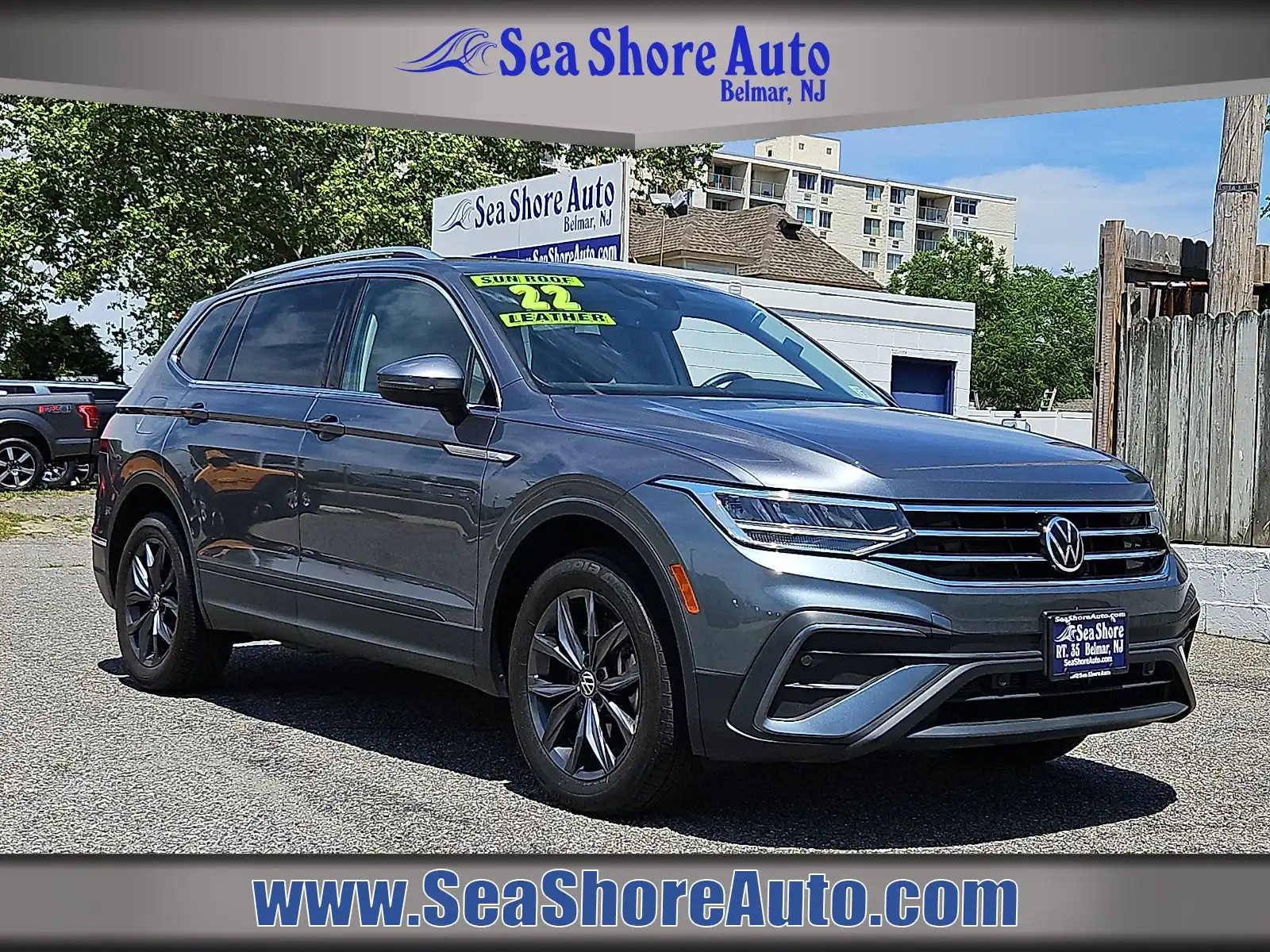 2022 Volkswagen Tiguan 2.0T SE 4Motion's photo