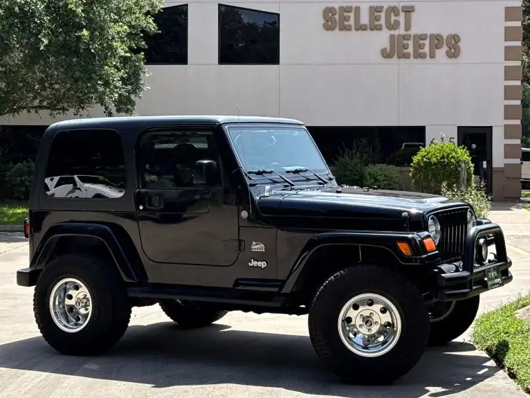 2004 Jeep Wrangler Sahara's photo