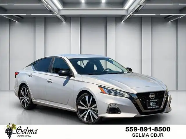 2021 Nissan Altima 2.5 SR's photo