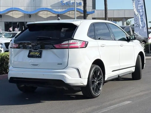 2023 Ford Edge SE AWD photo 5