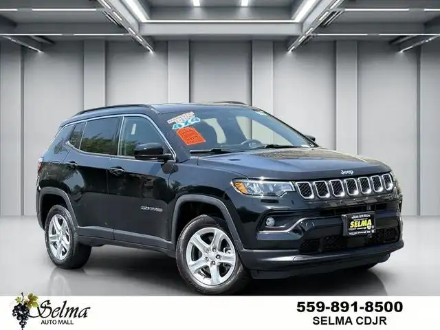 2023 Jeep Compass Latitude 4X4's photo