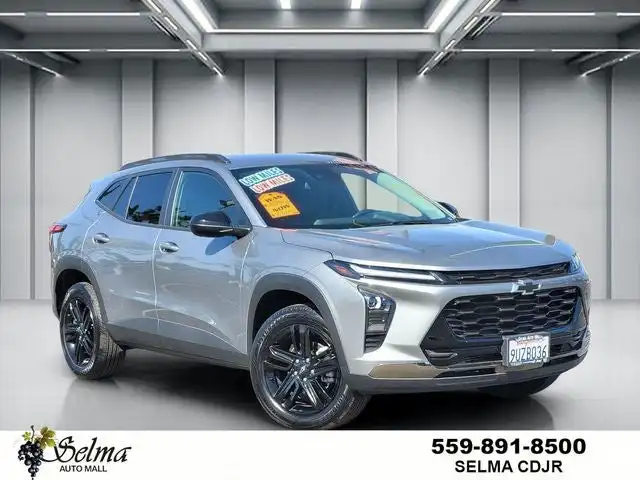 2025 Chevrolet Trax Activ's photo