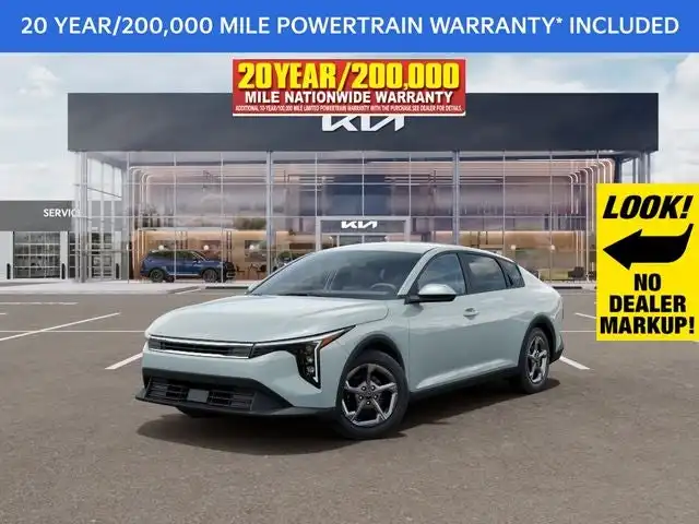 2026 Kia K4 LXS Auto's photo
