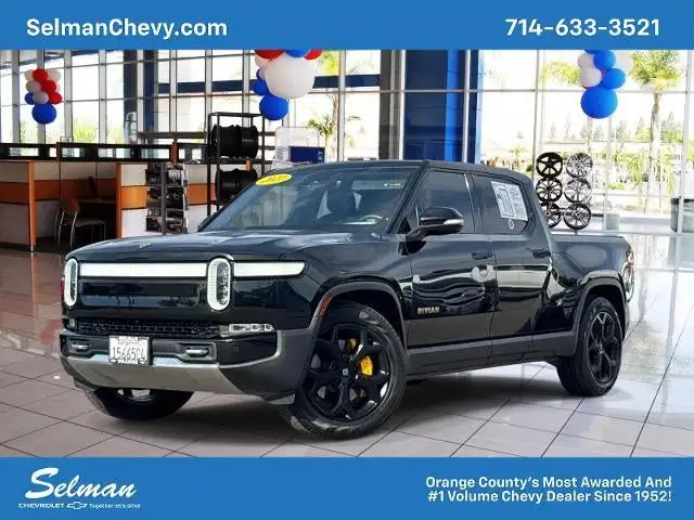2022 Rivian R1T Adventure's photo