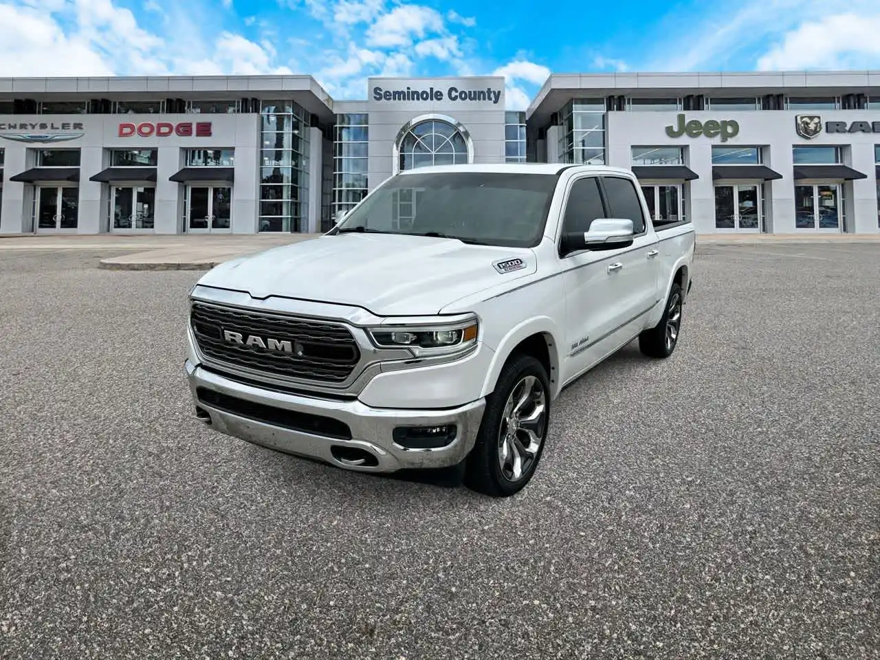 2020 RAM 1500 Limited 4x4 Crew Cab 5'7's photo
