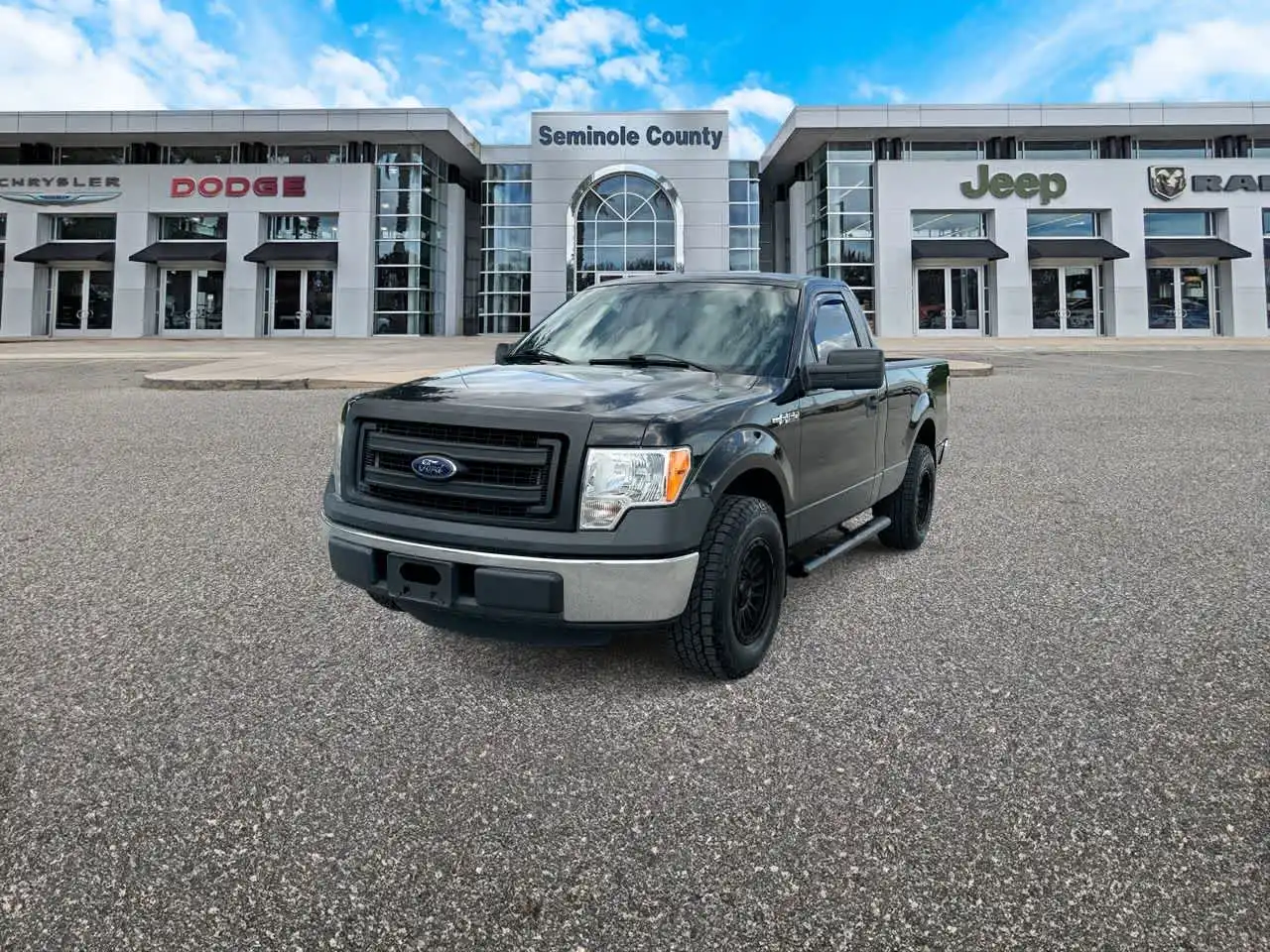 2013 Ford F-150 XL Regular Cab 126-in's photo