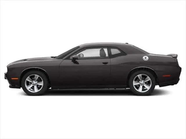 2020 Dodge Challenger SXT Auto photo 3