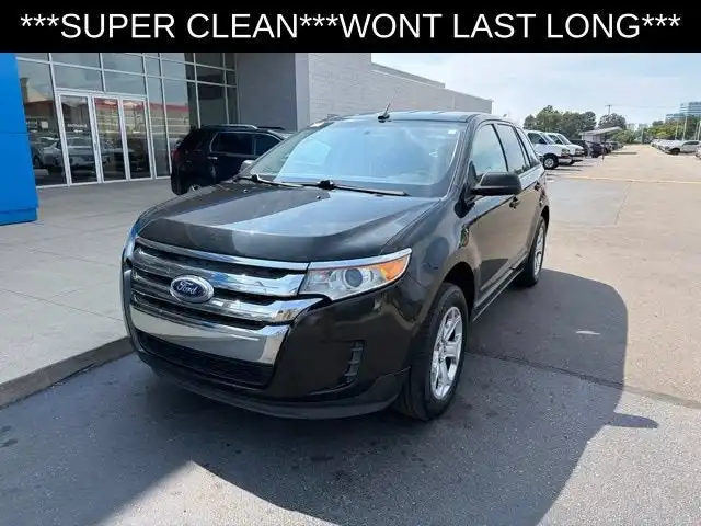 2013 Ford Edge SE's photo
