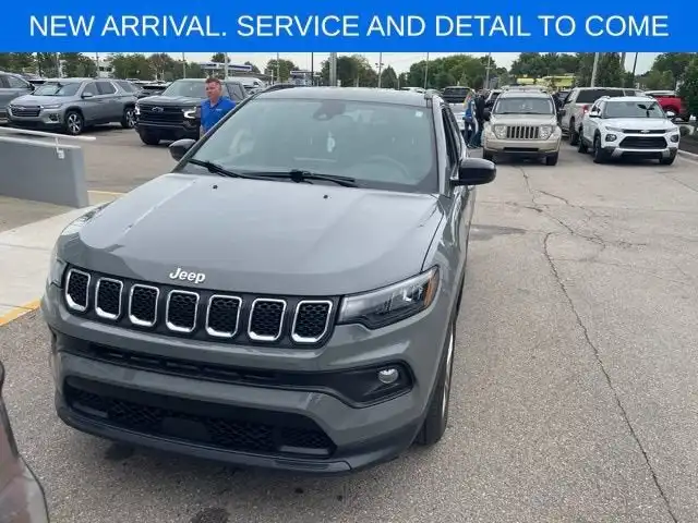 2024 Jeep Compass Latitude 4WD's photo