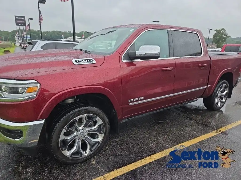 2023 RAM 1500 Limited 4x4 Crew Cab 5'7's photo