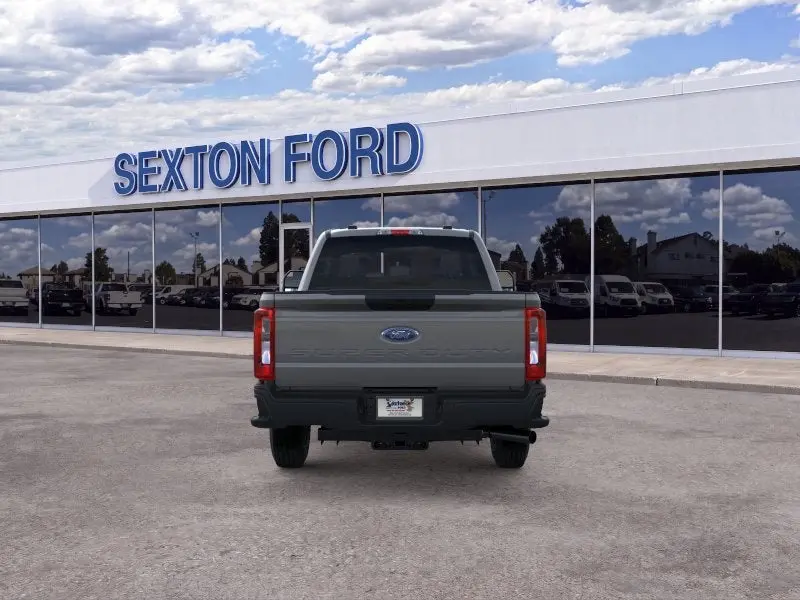 2026 Ford F-250 XL 4WD Crew Cab 6-3/4' Box photo 5