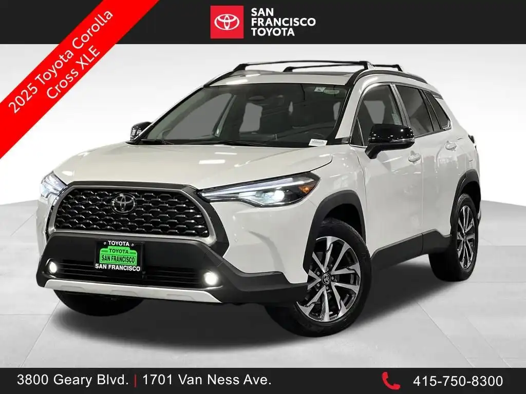 2025 Toyota Corolla Cross XLE AWD's photo