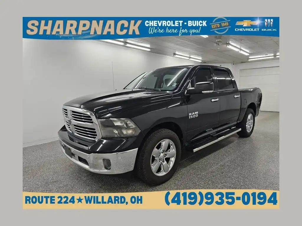 2015 RAM 1500 Big Horn/Lone Star 4x4 Crew Cab's photo