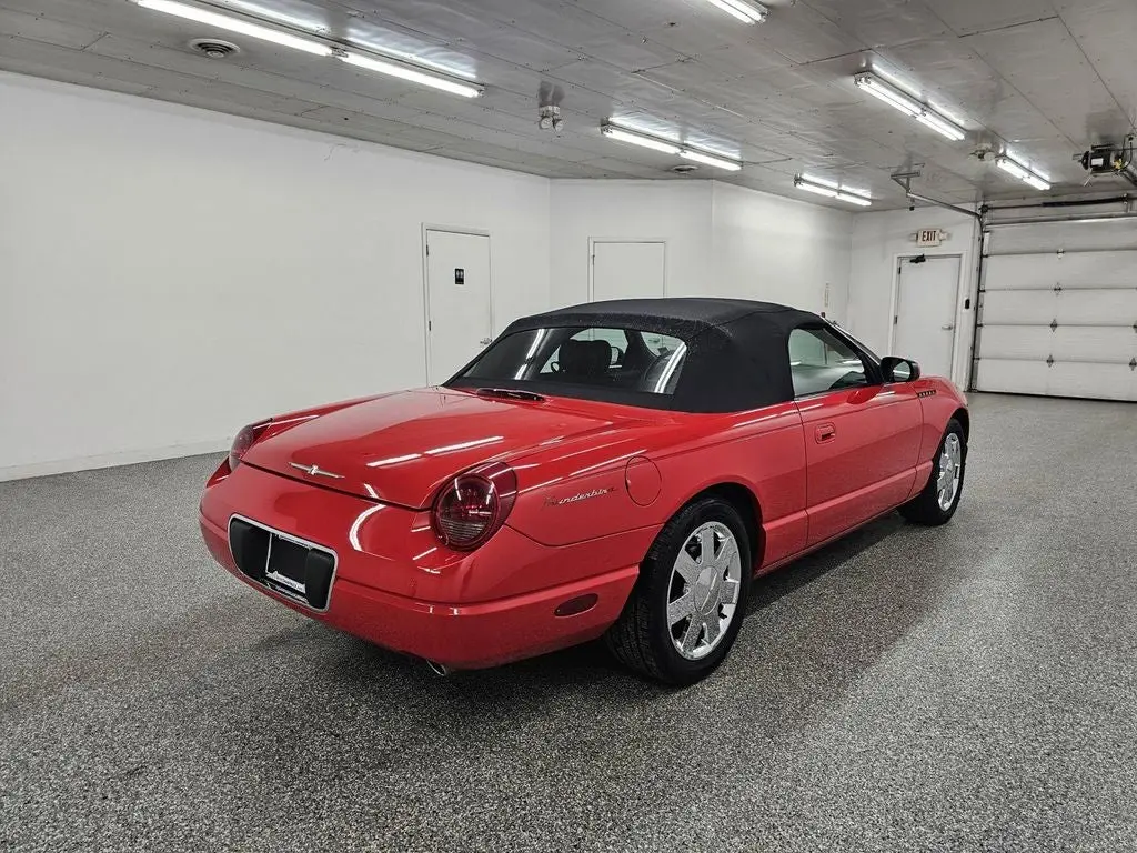 2002 Ford Thunderbird Premium With Removable Top photo 4