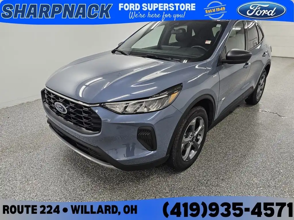 2026 Ford Escape ST-Line AWD's photo