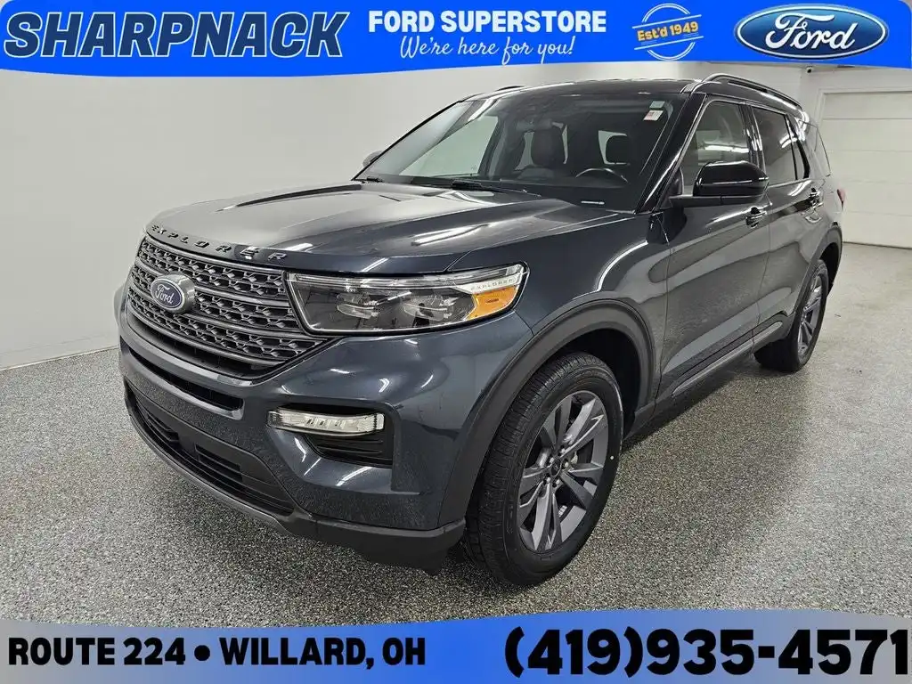 2022 Ford Explorer XLT 4WD's photo