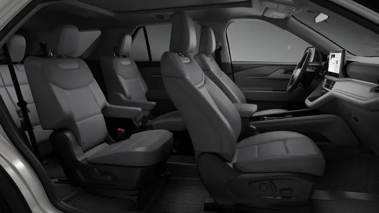 2026 Ford Explorer Active 4WD photo 5