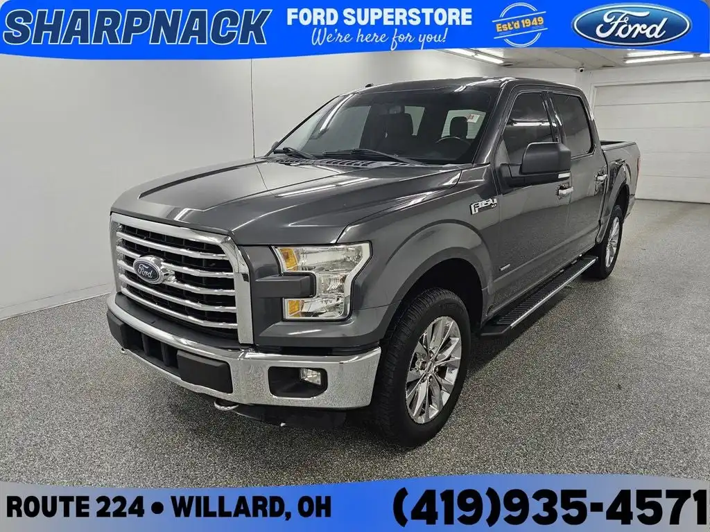 2016 Ford F-150 XLT 4WD SuperCrew 145 in's photo